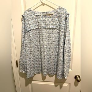 Loft like new size 22 blouse excellent condition.